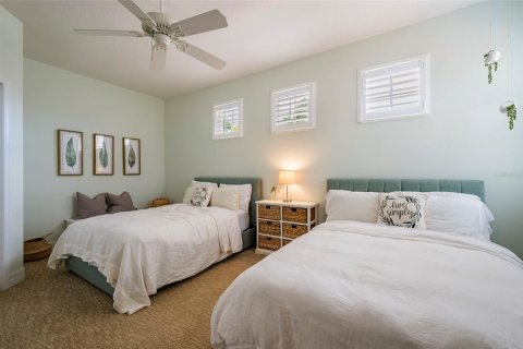 Condominio en venta en Bradenton, Florida, 3 dormitorios, 226.12 m2 № 2138606 - foto 14