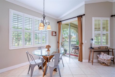 Condominio en venta en Bradenton, Florida, 3 dormitorios, 226.12 m2 № 2138606 - foto 5