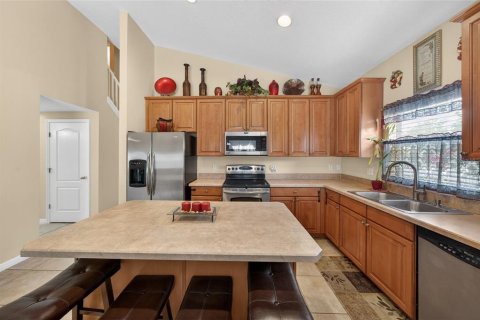 House in Orlando, Florida 4 bedrooms, 212.47 sq.m. № 2196914 - photo 9