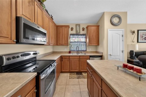 House in Orlando, Florida 4 bedrooms, 212.47 sq.m. № 2196914 - photo 10