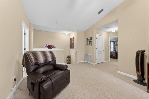 House in Orlando, Florida 4 bedrooms, 212.47 sq.m. № 2196914 - photo 21