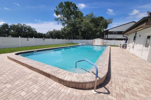 Copropriété à vendre à New Port Richey, Floride: 2 chambres, 105.44 m2 № 1904264 - photo 21