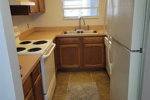 Copropriété à vendre à New Port Richey, Floride: 2 chambres, 105.44 m2 № 1904264 - photo 3