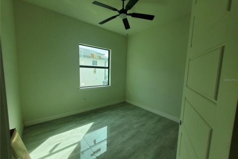 House in Port Charlotte, Florida 3 bedrooms, 174.75 sq.m. № 1883900 - photo 23