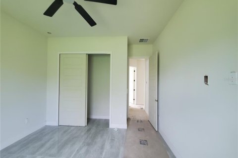 House in Port Charlotte, Florida 3 bedrooms, 174.75 sq.m. № 1883900 - photo 20