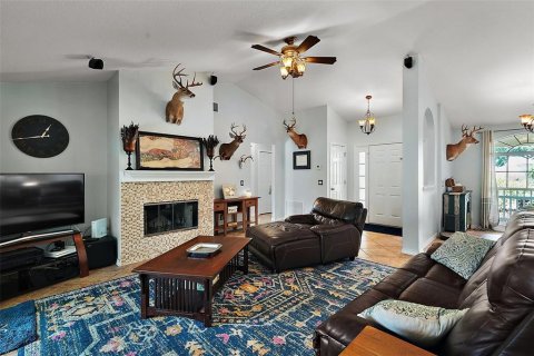 Villa ou maison à vendre à Tavares, Floride: 3 chambres, 158.49 m2 № 1742623 - photo 14