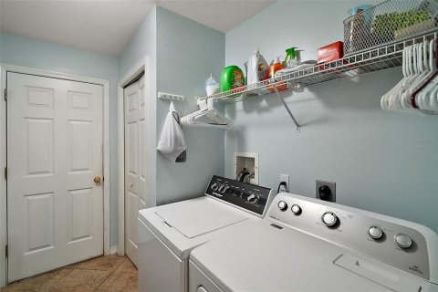 Villa ou maison à vendre à Tavares, Floride: 3 chambres, 158.49 m2 № 1742623 - photo 21