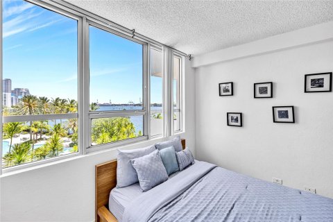 Copropriété à vendre à Miami Beach, Floride: 2 chambres, 98.66 m2 № 1977252 - photo 22