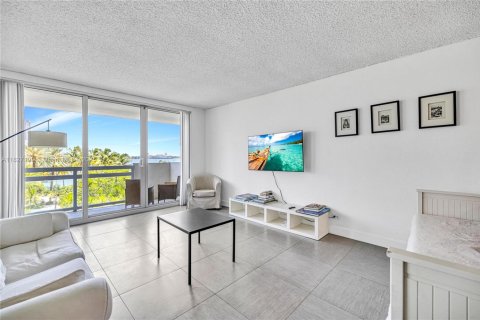 Copropriété à vendre à Miami Beach, Floride: 2 chambres, 98.66 m2 № 1977252 - photo 12