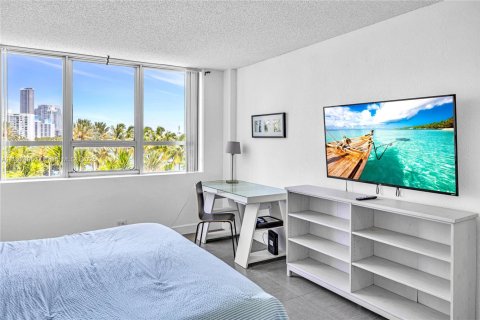 Copropriété à vendre à Miami Beach, Floride: 2 chambres, 98.66 m2 № 1977252 - photo 26