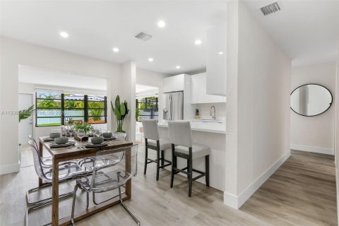 Купить виллу или дом в Норт-Майами, Флорида 3 спальни, 128.86м2, № 2005358 - фото 13