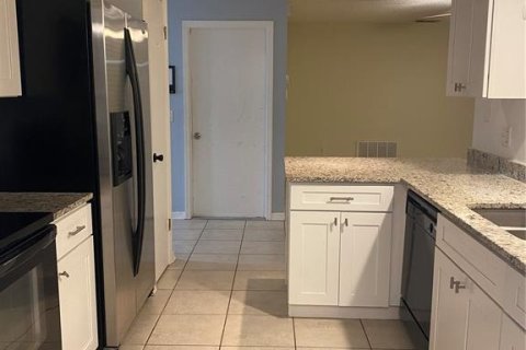 Villa ou maison à louer à Orlando, Floride: 3 chambres, 156.82 m2 № 2424346 - photo 8
