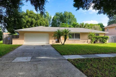 Villa ou maison à Orlando, Floride 3 chambres, 156.82 m2 № 2424346