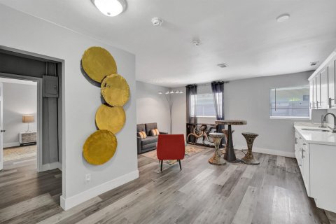 Casa en venta en Fort Lauderdale, Florida, 3 dormitorios, 148.64 m2 № 2382801 - foto 19