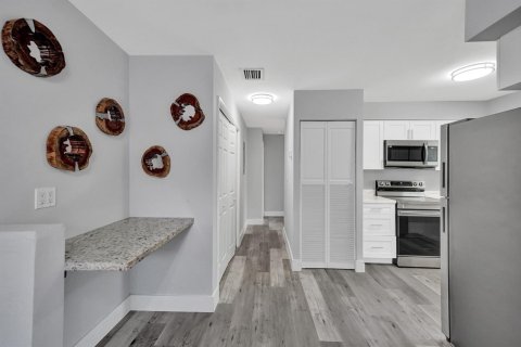 Casa en venta en Fort Lauderdale, Florida, 3 dormitorios, 148.64 m2 № 2382801 - foto 7