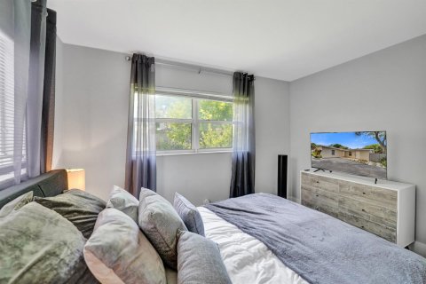 Casa en venta en Fort Lauderdale, Florida, 3 dormitorios, 148.64 m2 № 2382801 - foto 16