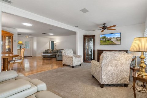 Casa en venta en Spring Hill, Florida, 2 dormitorios, 158.03 m2 № 2385916 - foto 27