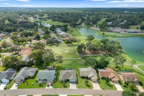 Casa en venta en Spring Hill, Florida, 2 dormitorios, 158.03 m2 № 2385916 - foto 4