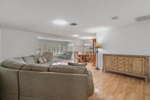 Casa en venta en Spring Hill, Florida, 2 dormitorios, 158.03 m2 № 2385916 - foto 13