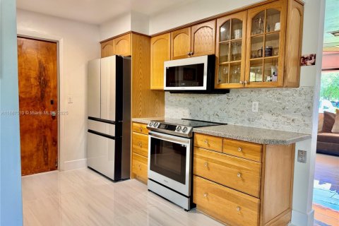 Villa ou maison à vendre à Cooper City, Floride: 2 chambres, 104.14 m2 № 1942328 - photo 7