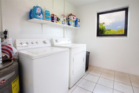 Villa ou maison à vendre à Cooper City, Floride: 2 chambres, 104.14 m2 № 1942328 - photo 26
