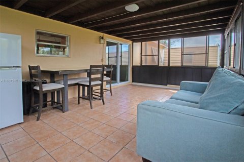 Villa ou maison à vendre à Cooper City, Floride: 2 chambres, 104.14 m2 № 1942328 - photo 29