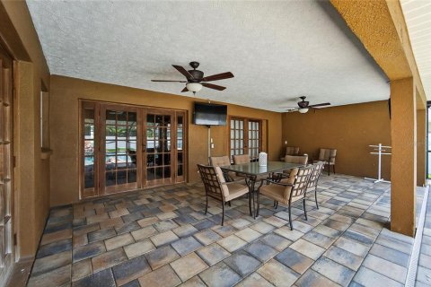 Casa en venta en Valrico, Florida, 4 dormitorios, 234.76 m2 № 1870826 - foto 12