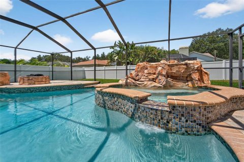 Casa en venta en Valrico, Florida, 4 dormitorios, 234.76 m2 № 1870826 - foto 21