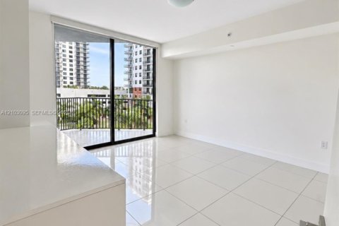 Condo in Doral, Florida, 2 bedrooms  № 2409101
