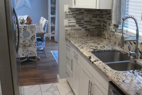 Casa en venta en Spring Hill, Florida, 2 dormitorios, 96.25 m2 № 1793280 - foto 7