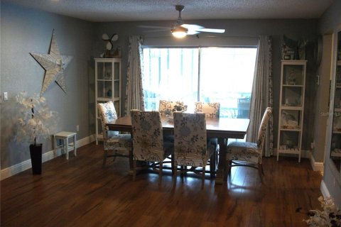 Casa en venta en Spring Hill, Florida, 2 dormitorios, 96.25 m2 № 1793280 - foto 5