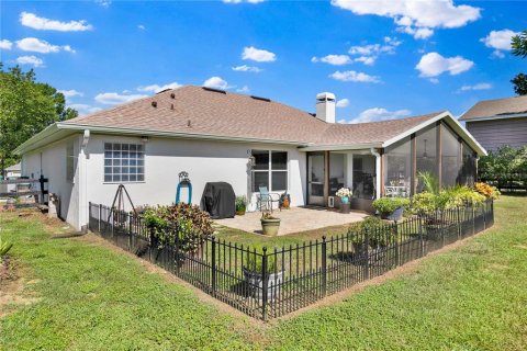 House in Montverde, Florida 3 bedrooms, 182.09 sq.m. № 1894744 - photo 25