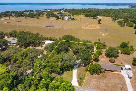 House in Leesburg, Florida 3 bedrooms, 193.42 sq.m. № 1684627 - photo 6
