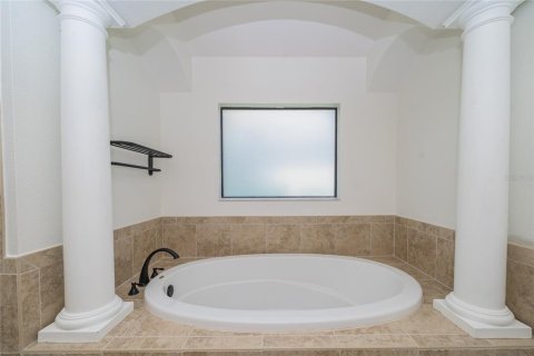 Villa ou maison à vendre à Wesley Chapel, Floride: 5 chambres, 275.18 m2 № 2215385 - photo 20