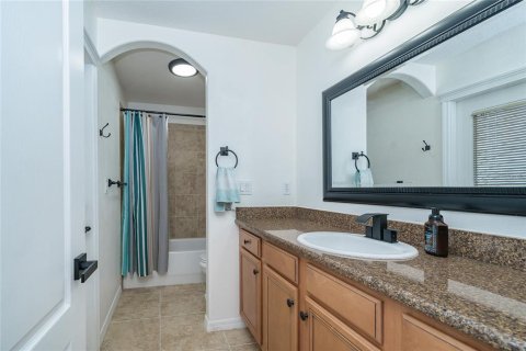 Villa ou maison à vendre à Wesley Chapel, Floride: 5 chambres, 275.18 m2 № 2215385 - photo 24