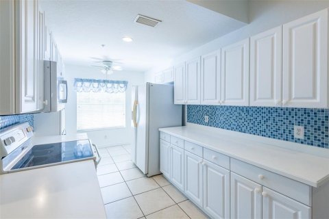 Copropriété à vendre à Bradenton, Floride: 2 chambres, 130.62 m2 № 1787729 - photo 14