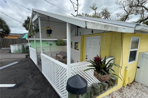 Casa en alquiler en Englewood, Florida, 1 dormitorio, 62.43 m2 № 2092875 - foto 11