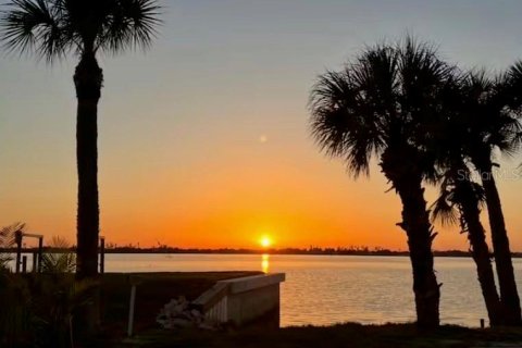 Casa en alquiler en Englewood, Florida, 1 dormitorio, 62.43 m2 № 2092875 - foto 27