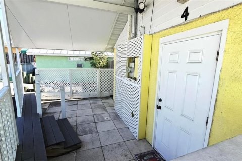 Casa en alquiler en Englewood, Florida, 1 dormitorio, 62.43 m2 № 2092875 - foto 6