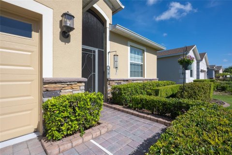 Villa ou maison à vendre à Clermont, Floride: 3 chambres, 155.8 m2 № 2306000 - photo 4