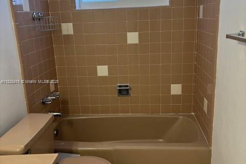 Casa en venta en Miami, Florida, 3 dormitorios, 117.89 m2 № 1813830 - foto 8
