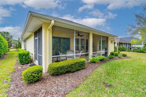 House in Ormond Beach, Florida 5 bedrooms, 252.42 sq.m. № 1616226 - photo 28