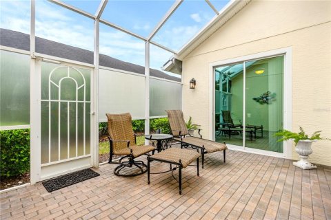 House in Ormond Beach, Florida 5 bedrooms, 252.42 sq.m. № 1616226 - photo 16