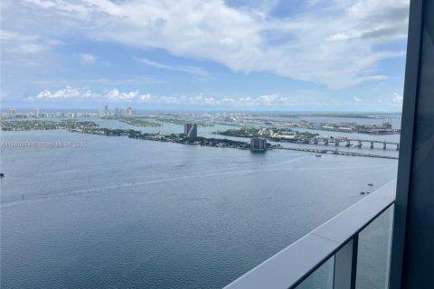 Снять в аренду кондоминиум в Майами, Флорида 1 спальня, 98.48м2, № 1929549 - фото 20