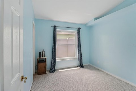 House in Maitland, Florida 3 bedrooms, 99.96 sq.m. № 1853056 - photo 11