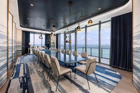 Copropriété à vendre à Miami, Floride: 3 chambres, 254.83 m2 № 1953627 - photo 21