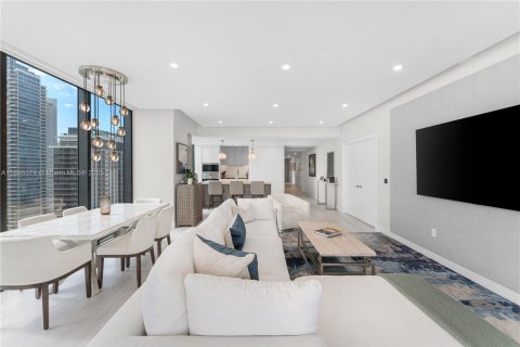 Copropriété à vendre à Miami, Floride: 3 chambres, 254.83 m2 № 1953627 - photo 3