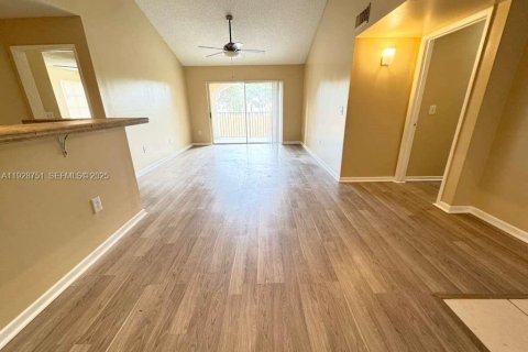 Appartement à louer à West Palm Beach, Floride: 2 chambres, 99.96 m2 № 1987203 - photo 5