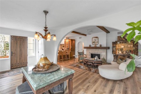 Casa en venta en Sarasota, Florida, 4 dormitorios, 216.46 m2 № 2225404 - foto 6