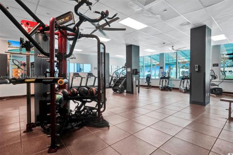 Снять в аренду кондоминиум в Холливуд, Флорида 1 спальня, 45.8м2, № 1987885 - фото 20